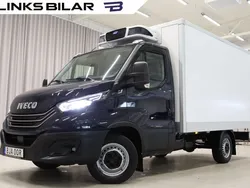 Flerfärgad Begagnad 2023 Iveco Daily Van | 399 900 kr (Bra pris)