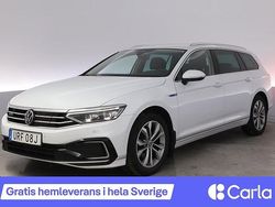 Vit Begagnad 2023 VW Passat Executive Kombi | 268 900 kr (Marknadspris)