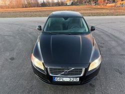 Svart Begagnad 2008 Volvo S80 Momentum Sedan | 57 800 kr (Marknadspris)