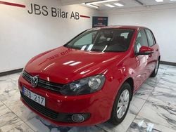 Röd Begagnad 2011 VW Golf Halvkombi | 59 900 kr (Marknadspris)