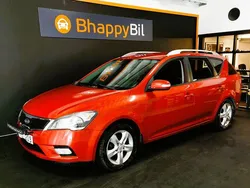 Röd Begagnad 2012 Kia Ceed Sportswagon Kombi | 42 900 kr (Bra pris)