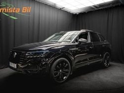 Svart Begagnad 2021 VW Touareg R-line SUV | 554 900 kr (Marknadspris)