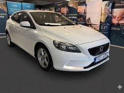 Vit Begagnad 2016 Volvo V40 Kinetic Kombi | 89 900 kr (Bra pris)