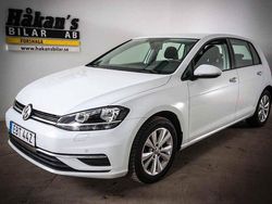 Vit Begagnad 2019 VW Golf VII Halvkombi | 209 500 kr (Marknadspris)