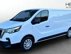 Vit Ny 2024 Nissan Primastar N-Connecta Minibuss | 325 536 kr (Superpris)