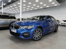 Blå Begagnad 2019 BMW 330e M Sport Sedan | 304 900 kr (Lite dyr)