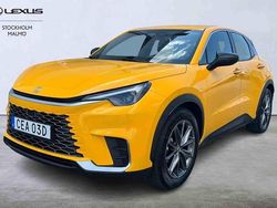 Gul Begagnad 2025 Lexus LBX SUV | 368 000 kr