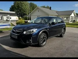 Blå Begagnad 2017 Subaru XV SUV | 169 000 kr