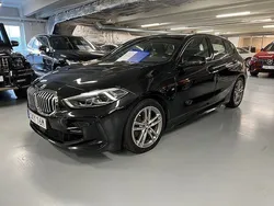 Svart Begagnad 2019 BMW 118 M Sport Halvkombi | 219 000 kr (Lite dyr)
