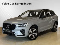 Grå Begagnad 2024 Volvo XC60 Plus SUV | 544 900 kr (Marknadspris)