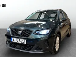 Mörkgrön Begagnad 2022 Seat Arona Style SUV | 159 900 kr (Marknadspris)