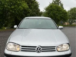Silver Begagnad 2003 VW Golf IV Trendline Halvkombi | 12 000 kr (Bra pris)