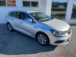 Silver Begagnad 2017 Renault Mégane GrandTour Kombi | 119 000 kr (Marknadspris)