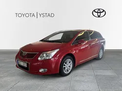 Mörkröd (röd) Begagnad 2011 Toyota Avensis Business Edition Kombi | 89 000 kr (Lite dyr)