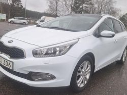 Vit Begagnad 2014 Kia Ceed Sportswagon Comfort Kombi | 69 000 kr (Bra pris)