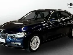 Blå (blue) Begagnad 2015 BMW 320 Luxury Line Sedan | 208 700 kr (Marknadspris)