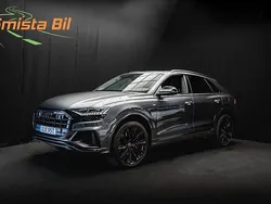 Grå Begagnad 2023 Audi Q8 S-Line SUV | 829 900 kr (Marknadspris)