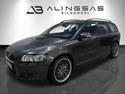Grå Begagnad 2010 Volvo V50 Momentum Kombi | 49 900 kr (Dyr)