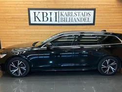 Svart Begagnad 2019 Volvo V90 Momentum Kombi | 169 900 kr (Marknadspris)
