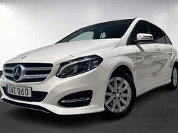 Vit (white) Begagnad 2015 Mercedes B220 Minibuss | 169 900 kr