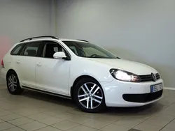 Vit Begagnad 2012 VW Golf VII Kombi | 44 900 kr (Marknadspris)