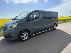 Grå Begagnad 2020 Renault Trafic Van | 290 000 kr