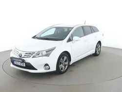 Vit Begagnad 2014 Toyota Avensis Advance Kombi | 119 000 kr (Marknadspris)