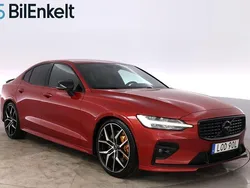 Röd Begagnad 2019 Volvo S60 R-Design Sedan | 349 900 kr (Lite dyr)