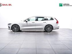 Vit Begagnad 2022 Volvo V60 Inscription Kombi | 378 700 kr (Lite dyr)