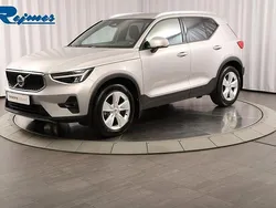 Silver Begagnad 2023 Volvo XC40 Core SUV | 344 900 kr (Marknadspris)