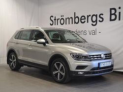 Ljusgrå (grå) Begagnad 2018 VW Tiguan Highline SUV | 229 000 kr (Marknadspris)