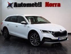 Vit Begagnad 2022 Skoda Octavia Scout Kombi | 289 900 kr (Marknadspris)