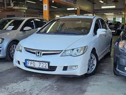 Vit Begagnad 2007 Honda Civic Hybrid Sedan | 39 999 kr (Marknadspris)