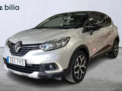 Flerfärgad Begagnad 2017 Renault Captur Intens SUV | 139 000 kr (Marknadspris)