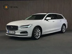 Vit Begagnad 2022 Volvo V90 Kombi | 348 750 kr