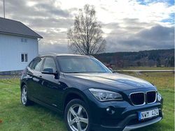 Blå Begagnad 2014 BMW X1 SUV | 127 000 kr (Marknadspris)