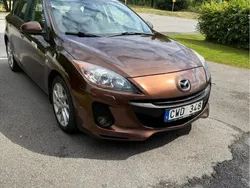 Brun Begagnad 2012 Mazda 3 Inclusive Halvkombi | 40 000 kr (Marknadspris)