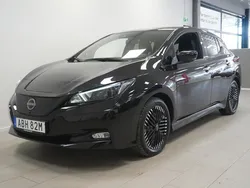 Svart Begagnad 2023 Nissan Leaf 360º Halvkombi | 208 800 kr (Marknadspris)