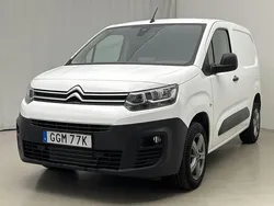 Vit Begagnad 2021 Citroën Berlingo Minibuss | 139 000 kr (Bra pris)