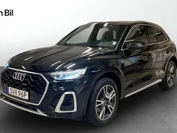 Svart Begagnad 2022 Audi Q5 S-Line SUV | 449 000 kr