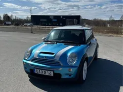 Blå Begagnad 2003 Mini Cooper S Halvkombi | 62 000 kr
