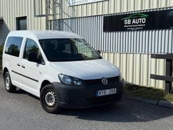 Vit Begagnad 2013 VW Caddy Life Minibuss | 74 990 kr (Marknadspris)