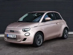 Röd Begagnad 2022 Fiat 500e Halvkombi | 169 900 kr (Marknadspris)