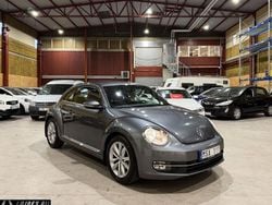 Mörkgrå (grå) Begagnad 2012 VW Beetle Halvkombi | 85 900 kr (Bra pris)