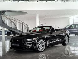 Svart Begagnad 2017 Ford Mustang GT Cab | 419 000 kr (Bra pris)