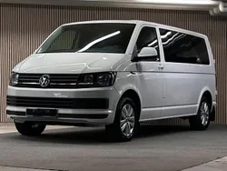 Begagnad 2016 VW Caravelle Minibuss | 239 000 kr (Marknadspris)