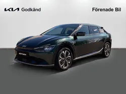 Grön (deep forrest metallic) Begagnad 2023 Kia EV6 Plus SUV | 425 000 kr