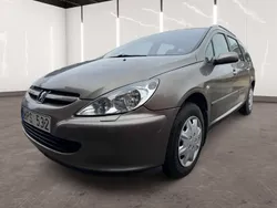 Grå Begagnad 2004 Peugeot 307 Kombi | 19 900 kr (Marknadspris)