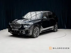 Svart Begagnad 2021 BMW X5 iPerformance SUV | 674 900 kr (Bra pris)