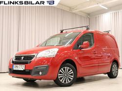 Röd Begagnad 2016 Peugeot Partner Minibuss | 59 700 kr (Marknadspris)